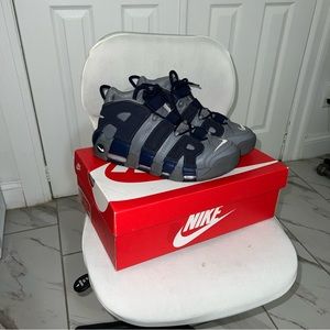 Air Nike uptempo 96 sneakers. Size 8.5